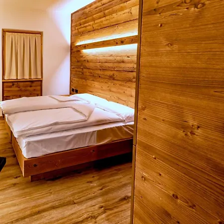 Del Sole Hotel *
